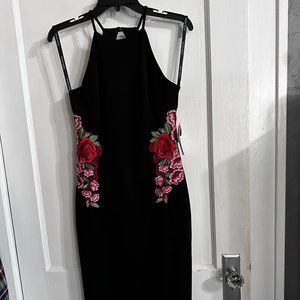 Bisou Bisou Womens sz 4 Black cocktail dress with red embroidered sides